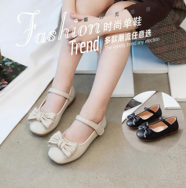 spring summer children casual shoes girls beach sandals bowtie princess leather shoes girls dance performance, Black;grey
spring summer children casual shoes girls beach sandals bowtie princess leather shoes girls dance performance, Black;grey