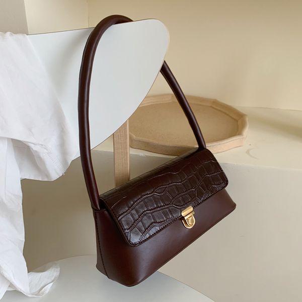 lucdo 2020 new fashion alligator leather handbags designercrocodile pattern saddle bag female shoulder bag purse clutch
lucdo 2020 new fashion alligator leather handbags designercrocodile pattern saddle bag female shoulder bag purse clutch