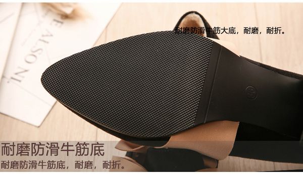 autumn and winter new plush inside thickened warm single shoes bowknot suede pointed highheeled shoes and all kinds of thick heeled banquet, Black
autumn and winter new plush inside thickened warm single shoes bowknot suede pointed highheeled shoes and all kinds of thick heeled banquet, Black