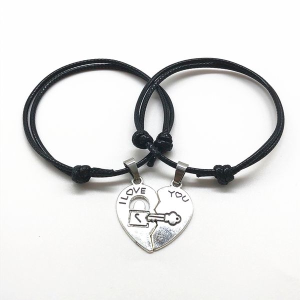 2 шт / компли пар браслет «love you» маркировочной любовь key lock строчка черной веревки регулируемой цепь пара браслеты подарок для любовн, Golden;silver
2 шт / компли пар браслет «love you» маркировочной любовь key lock строчка черной веревки регулируемой цепь пара браслеты подарок для любовн, Golden;silver