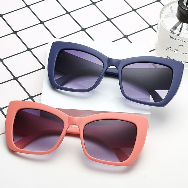 shen nuo selling products women cat eye oversized feminino sunglasses zonnebril dames modis mirror glass uv400, White;black
shen nuo selling products women cat eye oversized feminino sunglasses zonnebril dames modis mirror glass uv400, White;black