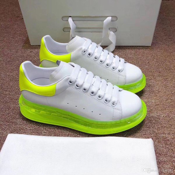 air cushion white shoes female wild white shoes men's leather fashion sports shoes women's crystal light thick bottom to increase
air cushion white shoes female wild white shoes men's leather fashion sports shoes women's crystal light thick bottom to increase