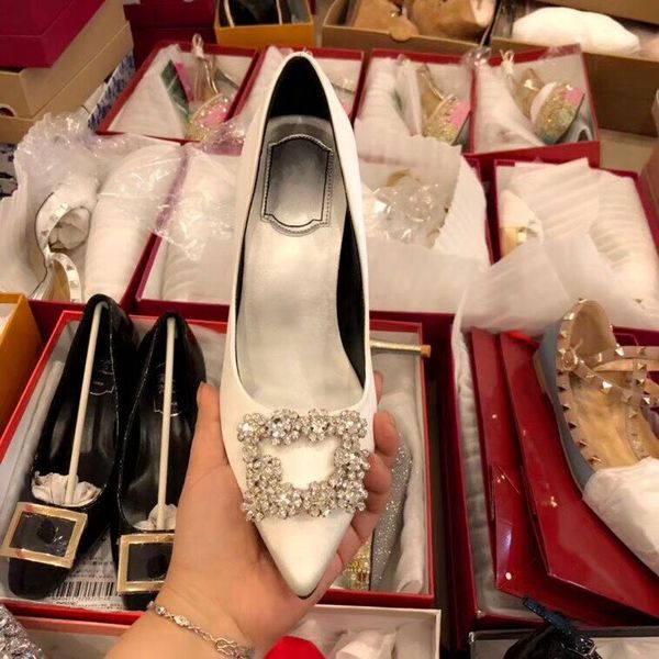casual designer lady fashion brand women fashion white satin strass crystal point toe high heels shoes bride wedding shoes brand new, Black
casual designer lady fashion brand women fashion white satin strass crystal point toe high heels shoes bride wedding shoes brand new, Black