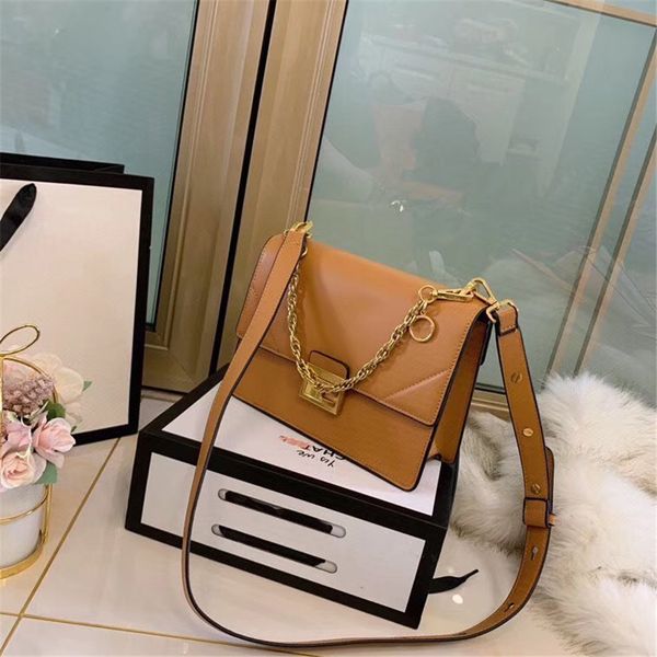 Luxury Designer Shoulder Bag High Quality Leather Handbag Fashion Plain Multiple Colors #CFY2003022
Luxury Designer Shoulder Bag High Quality Leather Handbag Fashion Plain Multiple Colors #CFY2003022