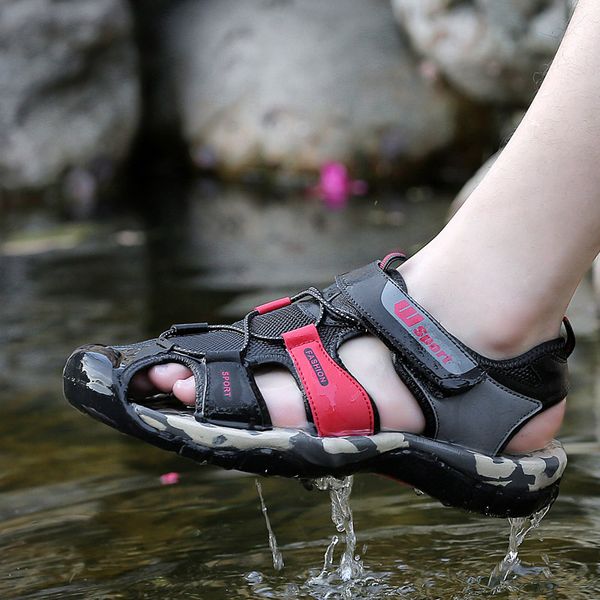 vogue comfortable man baotou sandals breathable men fashion casual shoes summer new outdoor beach shoes, Black
vogue comfortable man baotou sandals breathable men fashion casual shoes summer new outdoor beach shoes, Black