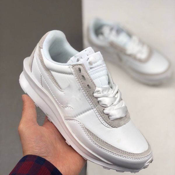 2020 sacai ldv waffle mens running shoes for women undercover x waffle racer lue green gusto black tripe daybreak trainers sports sneakers
2020 sacai ldv waffle mens running shoes for women undercover x waffle racer lue green gusto black tripe daybreak trainers sports sneakers