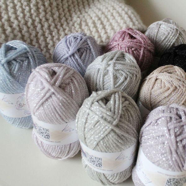50g/ball shining gold and silver thread fancy crochet bag hand woven wool hat doll material yarn, Black;white
50g/ball shining gold and silver thread fancy crochet bag hand woven wool hat doll material yarn, Black;white