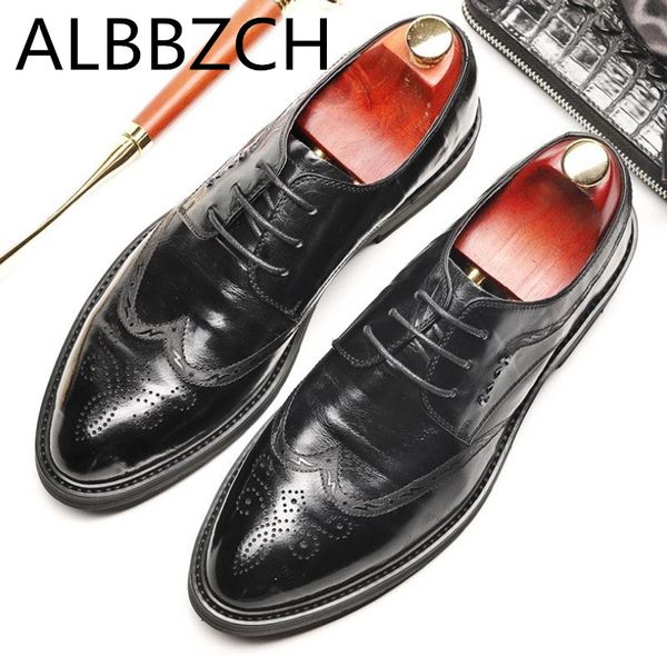 new arrival luxury brogue men shoes brand designer mens embossed leather dress shoes high grade business leiusre party man, Black
new arrival luxury brogue men shoes brand designer mens embossed leather dress shoes high grade business leiusre party man, Black
