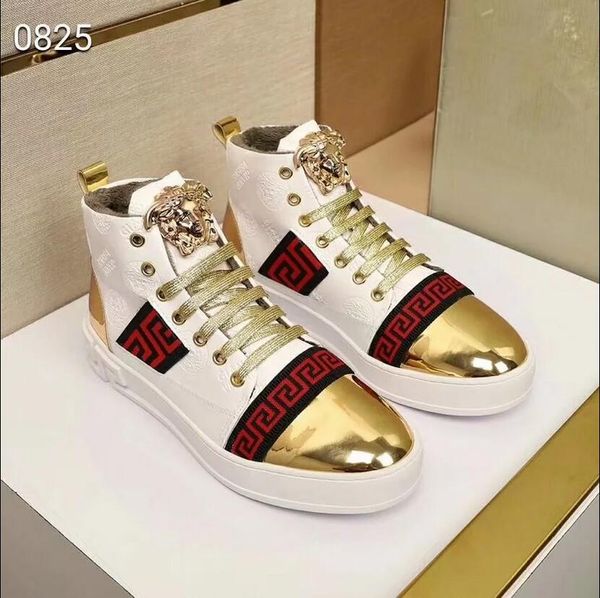 Italian brand 100 genuine leather martin boot brogue men de igner fa hion boot for men new arrive leather men ankle boot 
Italian brand 100 genuine leather martin boot brogue men de igner fa hion boot for men new arrive leather men ankle boot