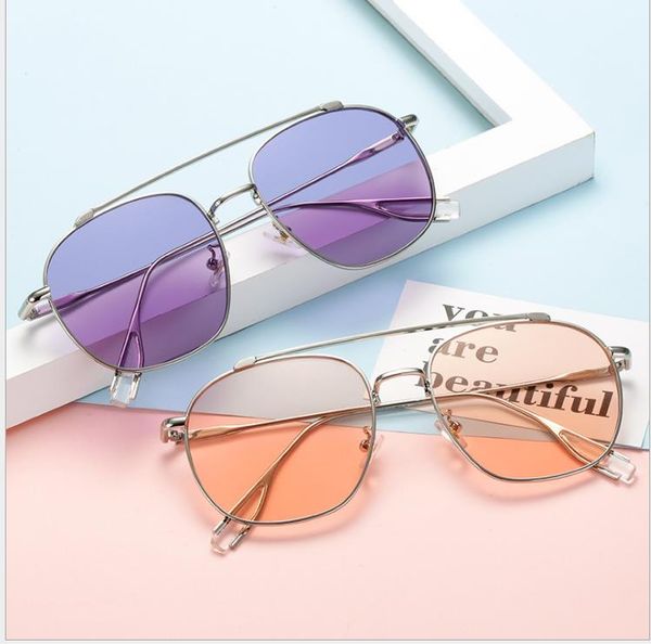 fashion men and women sunglasses double beam stitching thin legs sunglasses myopia glasses frame flat mirror, White;black
fashion men and women sunglasses double beam stitching thin legs sunglasses myopia glasses frame flat mirror, White;black
