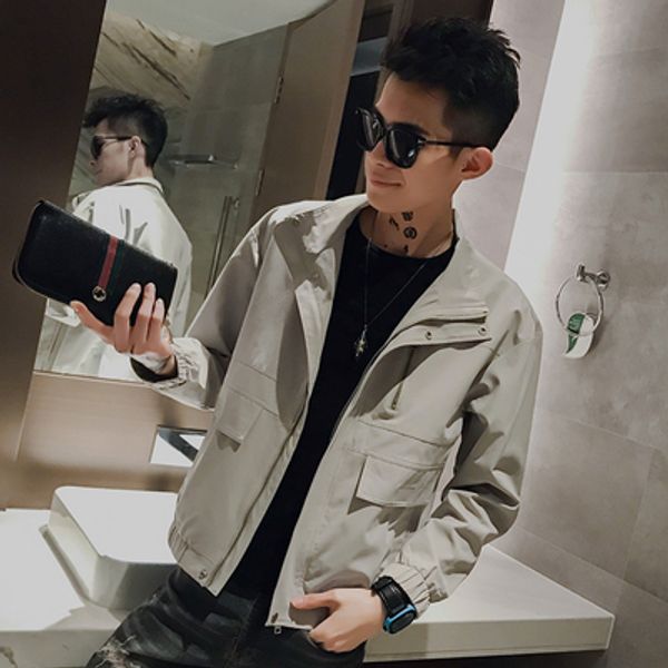 2019 autumn new men's jacket trend net red with a slim jacket social people long-sleeved shirt spirit guy, Black;brown
2019 autumn new men's jacket trend net red with a slim jacket social people long-sleeved shirt spirit guy, Black;brown