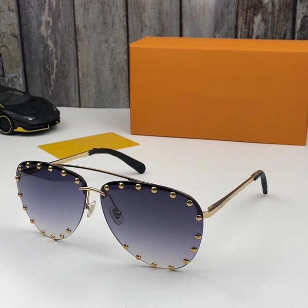 the party pilot sunglasses for women gold/silver shaded sonnenbrille fashion sunglasses shades new with box, White;black
the party pilot sunglasses for women gold/silver shaded sonnenbrille fashion sunglasses shades new with box, White;black