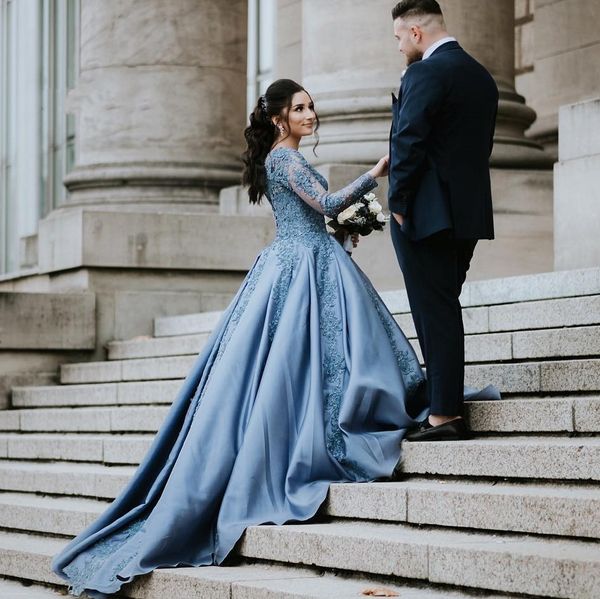 vintage blue muslim evening dresses satin lace scoop long sleeves applique floor length dubai saudi arabic evening gown prom dress, Black
vintage blue muslim evening dresses satin lace scoop long sleeves applique floor length dubai saudi arabic evening gown prom dress, Black