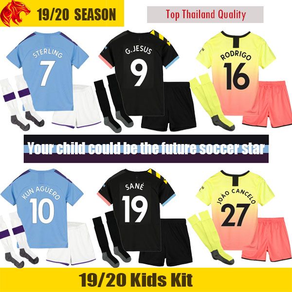 19 20 Manchester Kids Soccer Jerseys City JOAO CANCELO 2019 2020 DE BRUYNE KUN AGUERO Kids Kit STERLING Children Uniform G.JESUS Youth
19 20 Manchester Kids Soccer Jerseys City JOAO CANCELO 2019 2020 DE BRUYNE KUN AGUERO Kids Kit STERLING Children Uniform G.JESUS Youth