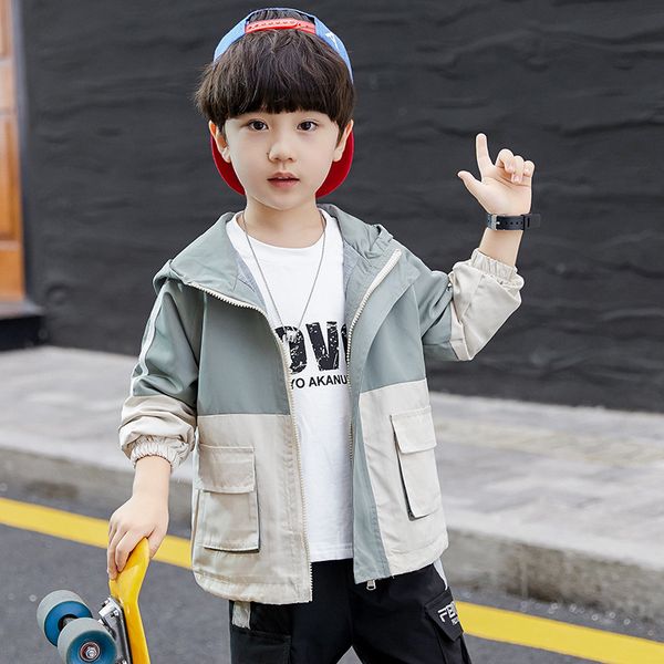 детская одежда весной и осенью новый детский пальто мальчик моды outwear контраст цвета ленты с капюшоном куртка повседневный спорт ветровка, Blue;gray
детская одежда весной и осенью новый детский пальто мальчик моды outwear контраст цвета ленты с капюшоном куртка повседневный спорт ветровка, Blue;gray