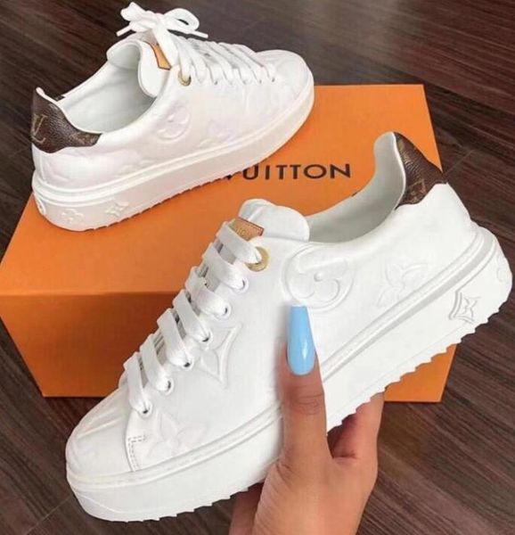 20snew arrival fashion women flats thick bottom printing shoes genuine leather portable lady casual shoes, Black
20snew arrival fashion women flats thick bottom printing shoes genuine leather portable lady casual shoes, Black