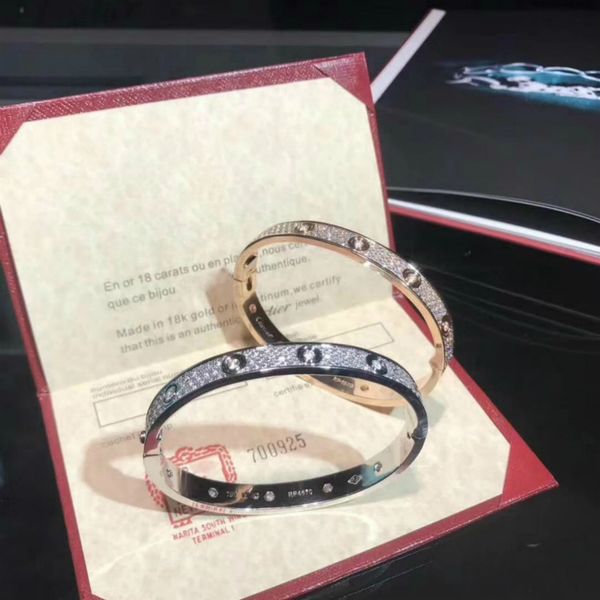fahmi wide version of the bracelet high-end custom full stars bracelet of diamonds to create a lot of practical things in the worlds, Black
fahmi wide version of the bracelet high-end custom full stars bracelet of diamonds to create a lot of practical things in the worlds, Black