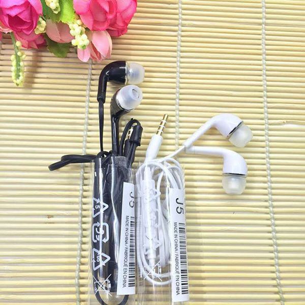 j5 stereo earphone 3.5mm in-ear flat noodle headphones headset with mic and remote control for samsung galaxy s3 s4 s5 s6
j5 stereo earphone 3.5mm in-ear flat noodle headphones headset with mic and remote control for samsung galaxy s3 s4 s5 s6