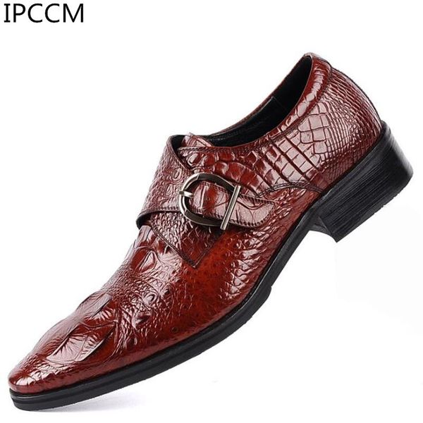 2019 autumn new fashion business casual crocodile pattern buckle absorption low-help men's leather shoes, Black
2019 autumn new fashion business casual crocodile pattern buckle absorption low-help men's leather shoes, Black