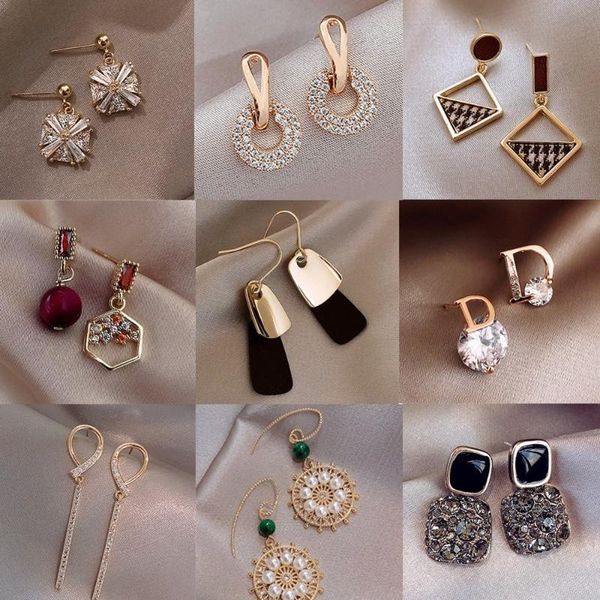 2020 ladies fashion geometric crystal jewelry retro pendant asymmetric earrings wedding temperament personality wild, Golden;silver
2020 ladies fashion geometric crystal jewelry retro pendant asymmetric earrings wedding temperament personality wild, Golden;silver