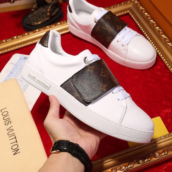 Новый 2019 Женская обувь Спортивные кроссовки Frontrow Мода Обувь на шнуровке Классиче
Новый 2019 Женская обувь Спортивные кроссовки Frontrow Мода Обувь на шнуровке Классиче