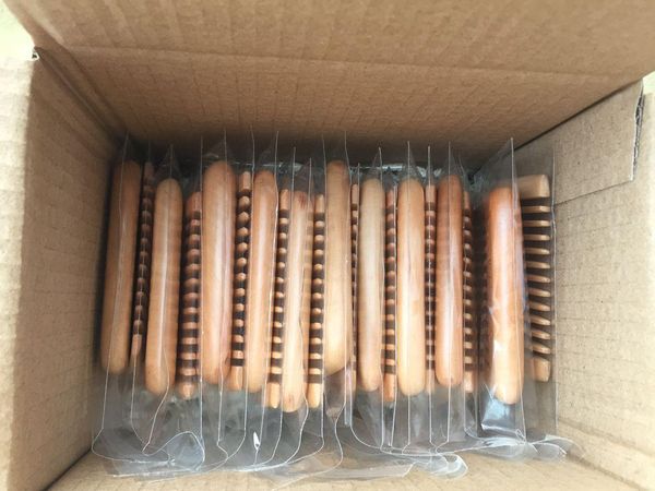 2020 natural pears wooden comb beard comb pocket comb 14*5.2*1.2cmcm wholesale, Silver
2020 natural pears wooden comb beard comb pocket comb 14*5.2*1.2cmcm wholesale, Silver
