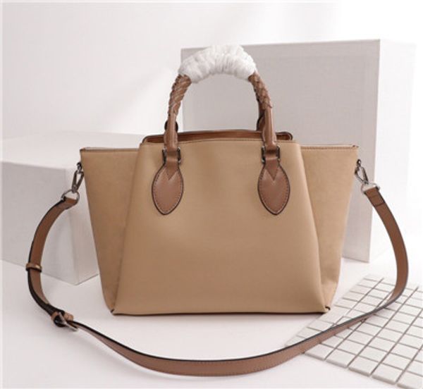 Luxury Classic Punching Tassel Haumea Mahina handbag Fashhion designer purse women high quality leather cross body bag tote bags 40cm M55030
Luxury Classic Punching Tassel Haumea Mahina handbag Fashhion designer purse women high quality leather cross body bag tote bags 40cm M55030
