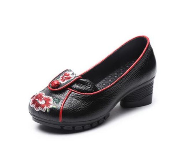 2019 women's shoes in spring and autumn with new style middle heel coarse heel round head flower mother shoes@697, Black
2019 women's shoes in spring and autumn with new style middle heel coarse heel round head flower mother shoes@697, Black