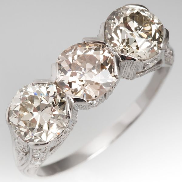 2019 elegance silver color cut three big stone ring wedding rings jewelry promise love engagement rings for women, Slivery;golden
2019 elegance silver color cut three big stone ring wedding rings jewelry promise love engagement rings for women, Slivery;golden