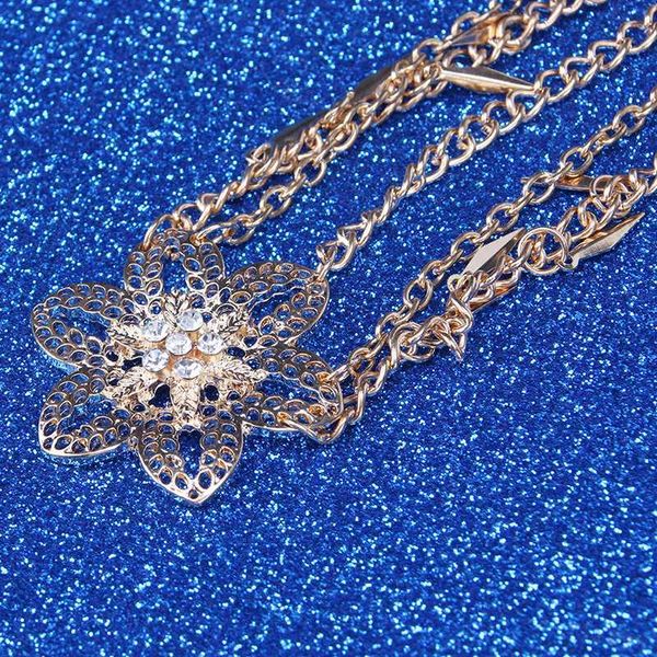 1 pc new hair clip retro flower leaves tassels side clip hair band hairpin vintage accessories, Golden;white
1 pc new hair clip retro flower leaves tassels side clip hair band hairpin vintage accessories, Golden;white