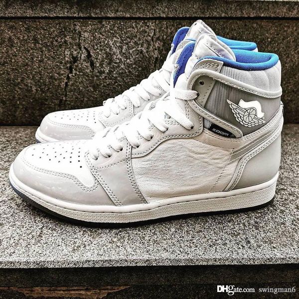 2020 new air authentic 1 high zoom r2t racer blue basketball shoes retro white 1s men sports sneakers ck6637-104 with box
2020 new air authentic 1 high zoom r2t racer blue basketball shoes retro white 1s men sports sneakers ck6637-104 with box