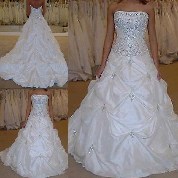 crystals beaded a line wedding dresses strapless ruffles satin bridal dress zipper back sweep train wedding vestidos, White
crystals beaded a line wedding dresses strapless ruffles satin bridal dress zipper back sweep train wedding vestidos, White