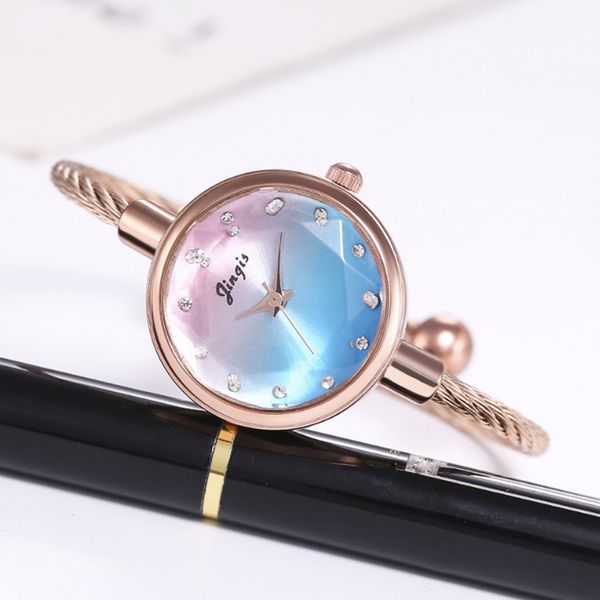 women's alloy table bandwidth bracelet watch retro style small fresh student quartz wrist watches montre femme 2019, Slivery;brown
women's alloy table bandwidth bracelet watch retro style small fresh student quartz wrist watches montre femme 2019, Slivery;brown