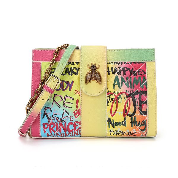 metal bee women's envelope bag graffiti letter rhombic women chain bag contrast color personalized versatile messenger 2020 
metal bee women's envelope bag graffiti letter rhombic women chain bag contrast color personalized versatile messenger 2020