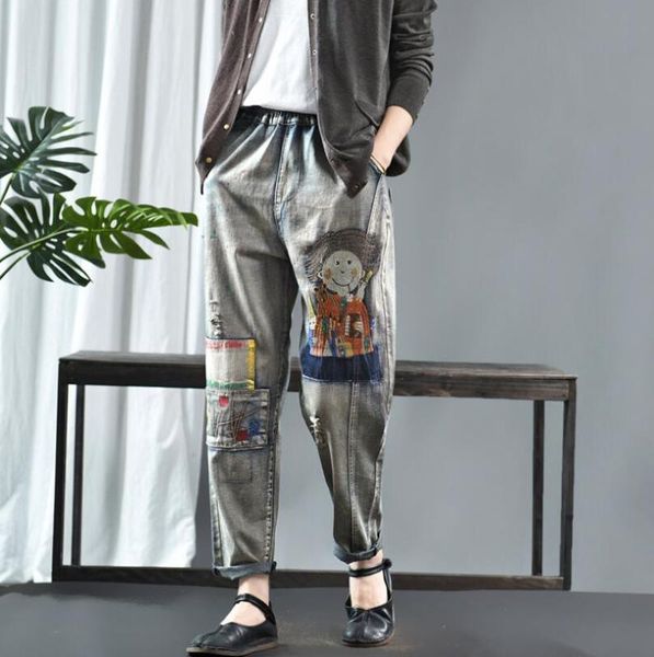 national style vintage jeans woman wash hole cartoon embroidery patch denim trousers femme elastic waist loose harem pants p1033, Blue
national style vintage jeans woman wash hole cartoon embroidery patch denim trousers femme elastic waist loose harem pants p1033, Blue