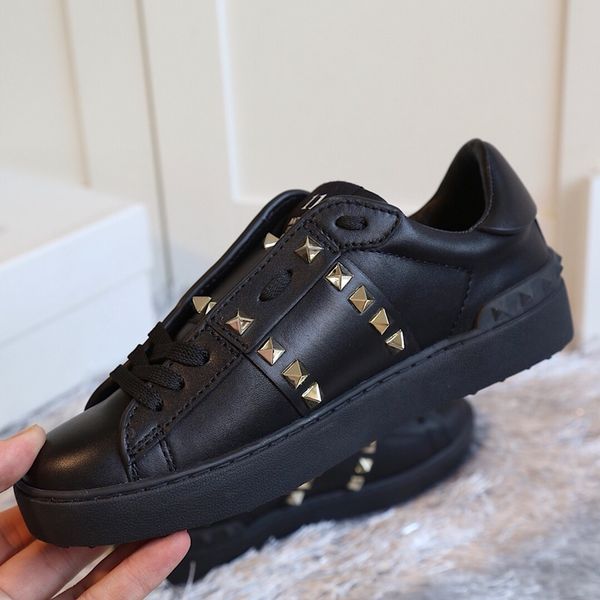 men women luxury designer sneakers open shoes with 12 colors original box size 34-46 for sale, Black
men women luxury designer sneakers open shoes with 12 colors original box size 34-46 for sale, Black