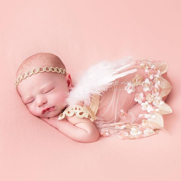 2020 new diy newborn pgraphy props accessories headband and lace romper baby girl clothes flower headwear shooting poser, Slivery;white
2020 new diy newborn pgraphy props accessories headband and lace romper baby girl clothes flower headwear shooting poser, Slivery;white