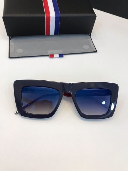 latest selling popular fashion 415 women sunglasses mens sunglasses men sunglasses gafas de sol sun glasses uv400 lens with box, White;black
latest selling popular fashion 415 women sunglasses mens sunglasses men sunglasses gafas de sol sun glasses uv400 lens with box, White;black