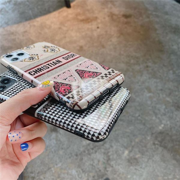 luxury designer tpu phone case fashion for iphone 11 pro 7 8 p x xs max xr houndstooth matte phone back cover for gifts
luxury designer tpu phone case fashion for iphone 11 pro 7 8 p x xs max xr houndstooth matte phone back cover for gifts