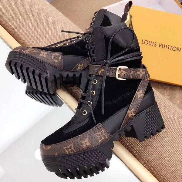 new women shoes fashion ankle boots bottes femmes laureate platform desert boot genuine leather women shoes work botas de mujer fast ship, Black
new women shoes fashion ankle boots bottes femmes laureate platform desert boot genuine leather women shoes work botas de mujer fast ship, Black