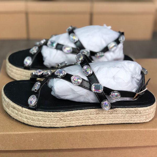 new platform sandal women leather rhinestone flat shoes thick straw bottom shoes designer slipper fashion outdoor beach casual shoes us5-11, Black
new platform sandal women leather rhinestone flat shoes thick straw bottom shoes designer slipper fashion outdoor beach casual shoes us5-11, Black