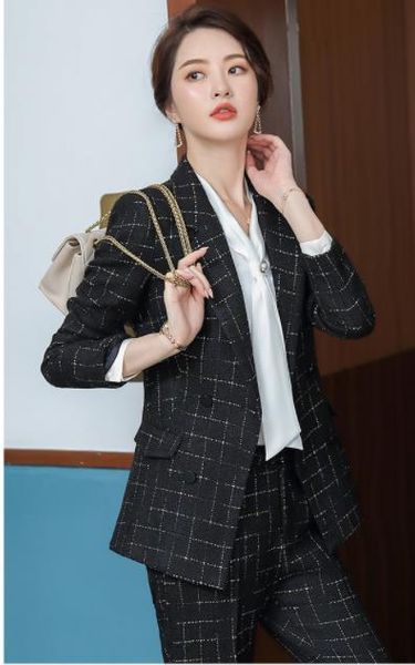 business attire suits female fashion temperament of autumn new fund long-sleeved suit formal beauty salon jewelry store overalls, White;black
business attire suits female fashion temperament of autumn new fund long-sleeved suit formal beauty salon jewelry store overalls, White;black