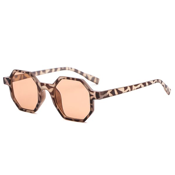 fashion hexagonal sunglasses classic polarized men driving flat glass lenses retro woman travel beach sunglasses 3273, White;black
fashion hexagonal sunglasses classic polarized men driving flat glass lenses retro woman travel beach sunglasses 3273, White;black