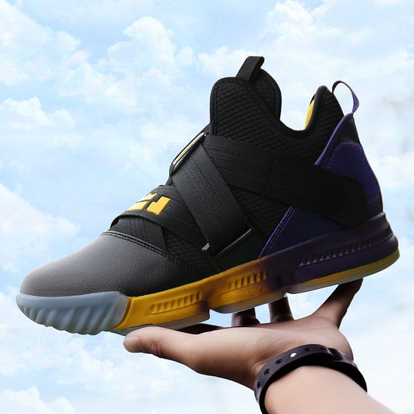 basketball shoes comfortable high gym training boots ankle boots outdoor men sneakers athletic sport shoes, Black
basketball shoes comfortable high gym training boots ankle boots outdoor men sneakers athletic sport shoes, Black