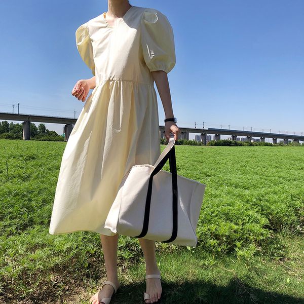 casual dresses 2021 retro summer yellow puff sleeve dress women fashion vintage solid color purple v neck high waist loose ladies party, Black;gray
casual dresses 2021 retro summer yellow puff sleeve dress women fashion vintage solid color purple v neck high waist loose ladies party, Black;gray