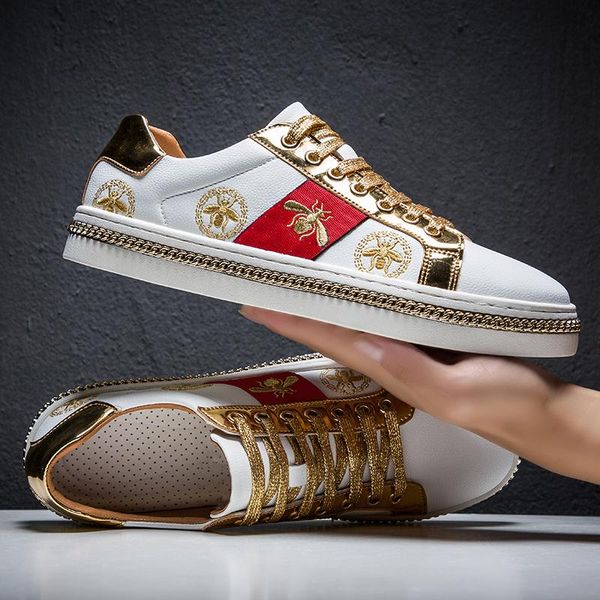 2020 new fashion men's casual desinger shoes men black skate sneakers pu leather golden luxury embroidery 
2020 new fashion men's casual desinger shoes men black skate sneakers pu leather golden luxury embroidery