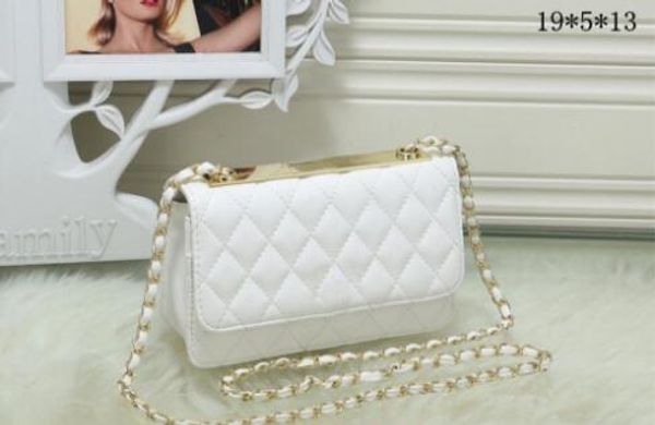5 color Canvas shopping handbag women shoulder bag classic high quality brand designer fashion luxury famous free shipping #0339
5 color Canvas shopping handbag women shoulder bag classic high quality brand designer fashion luxury famous free shipping #0339