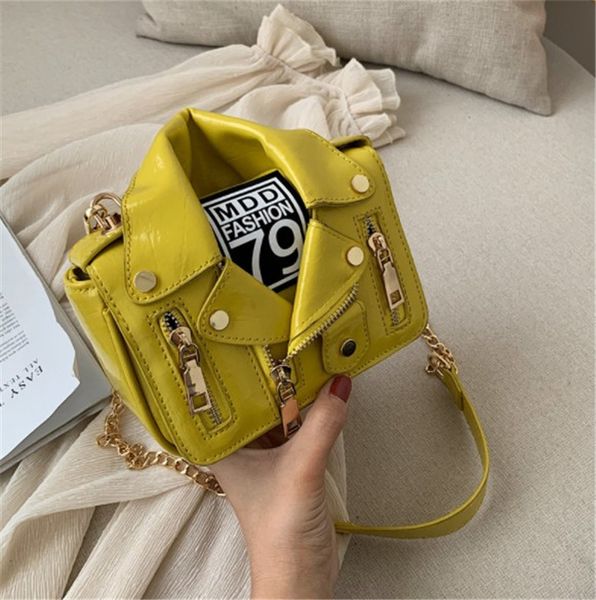 designer luxury shoulder bag women individuality creativity small group new trend all-around messenger bag chain fashion shoulder bag 1
designer luxury shoulder bag women individuality creativity small group new trend all-around messenger bag chain fashion shoulder bag 1
