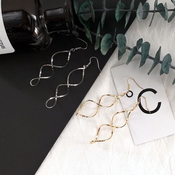 japan and south korea simple spiral long earrings metal geometric earrings jewelry qingdao processing factory wholesale female, Golden;silver
japan and south korea simple spiral long earrings metal geometric earrings jewelry qingdao processing factory wholesale female, Golden;silver