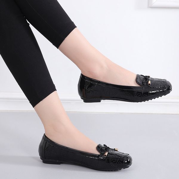 flats women 2020 new style spring square head solid color bow metal shallow mouth female shoes casual women shoes, Black
flats women 2020 new style spring square head solid color bow metal shallow mouth female shoes casual women shoes, Black
